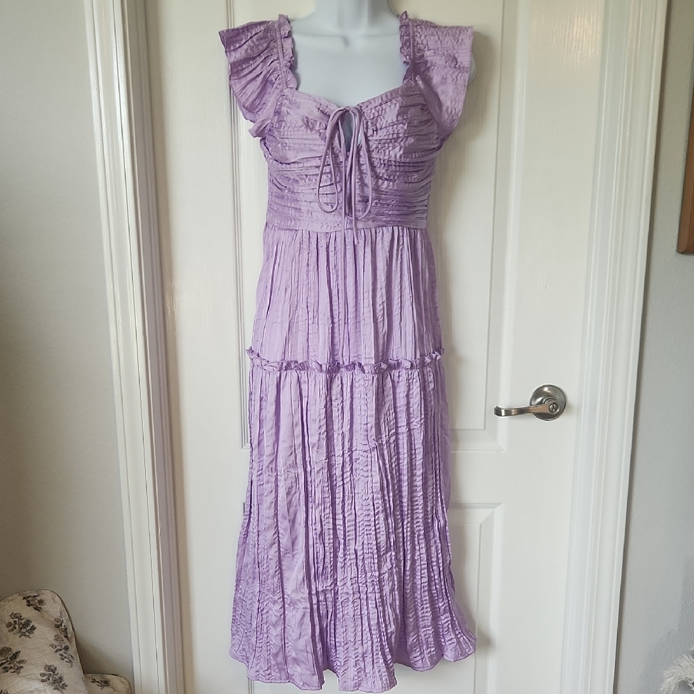 Entro Lavender Crinkle Midi Dress